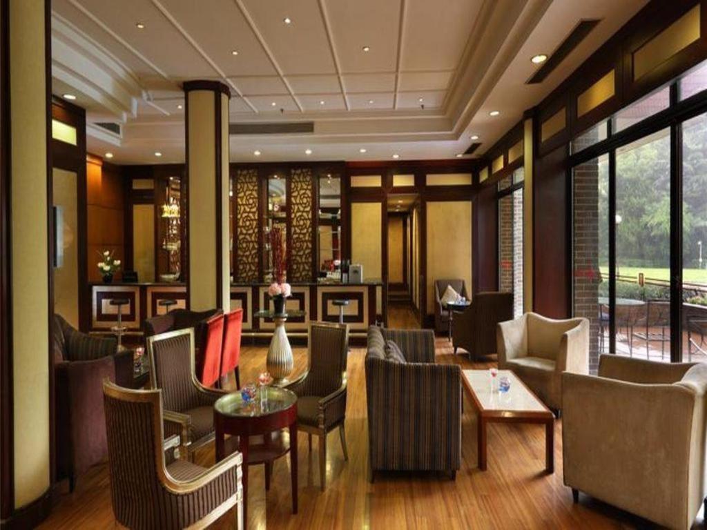 Cypress Hotel Jin Jiang Shanghai Exterior foto